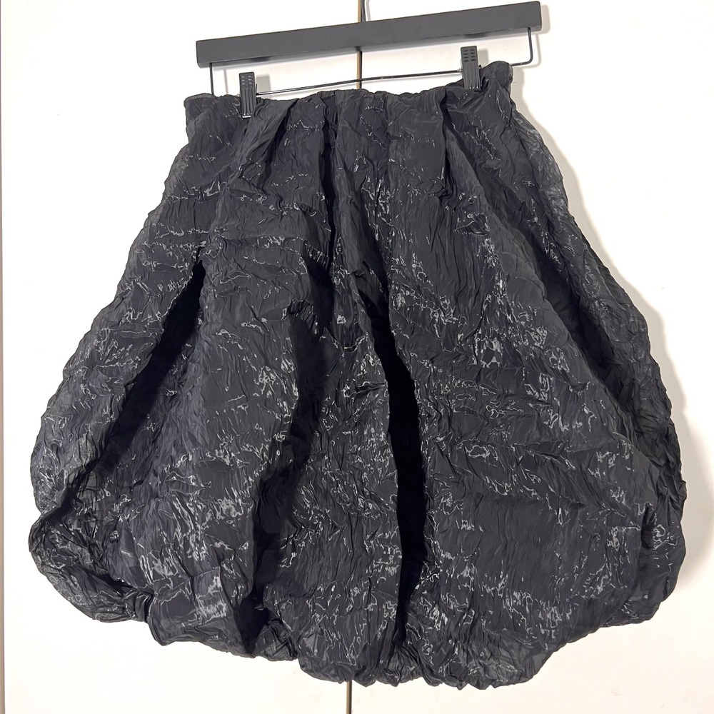 Zara Black Crinkled Mini Balloon Skirt